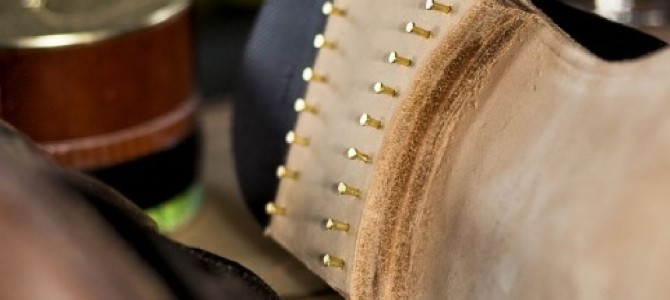 「世界一の革靴」を作る日本人女性の職人技が、もはや芸術の域！