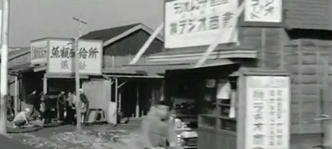 タイムスリップ体験！車窓から見る昭和20年代の日本の街並みがおもしろい！