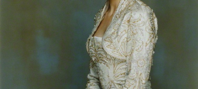 18年前に亡くなったダイアナ元妃。結婚当時の未発表の貴重な写真がオークションにかけられる事になりました。 18年前に亡くなったダイアナ元妃。結婚当時の未発表の貴重な写真がオークションにかけられる事になりました。