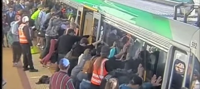 見返りを求めず人を助ける！朝の品川駅で「絆」を感じる奇跡の光景