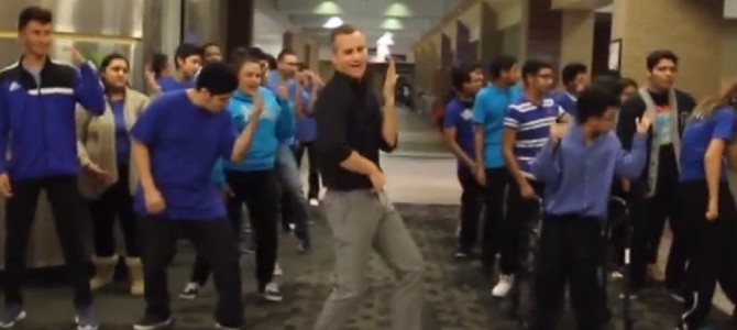 エリート高校生達がダンスに挑戦した動画がアメリカで話題に エリート高校生達がダンスに挑戦した動画がアメリカで話題に