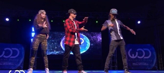 極めてるロボットダンスに釘付けになる