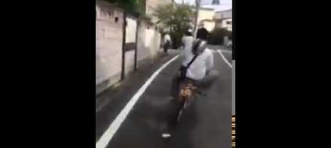 改造自転車でイキがって登校した不良高校生に、女性教師が痛烈なひとこと