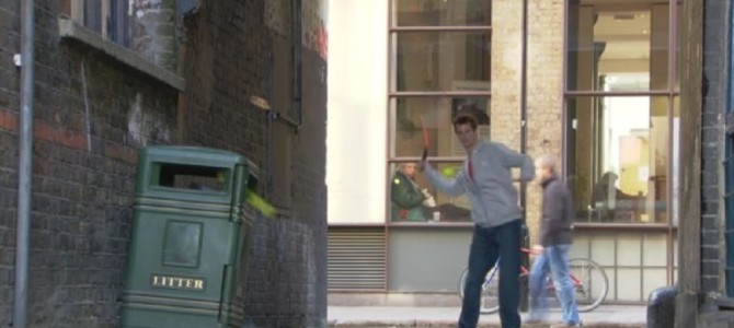 路上でテニス世界ランク2位の「アンディ・マレー」がスゴ技披露！！