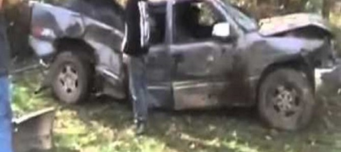 廃車寸前のボロボロのシボレー。しかし10秒後、衝撃の光景を見ることに！