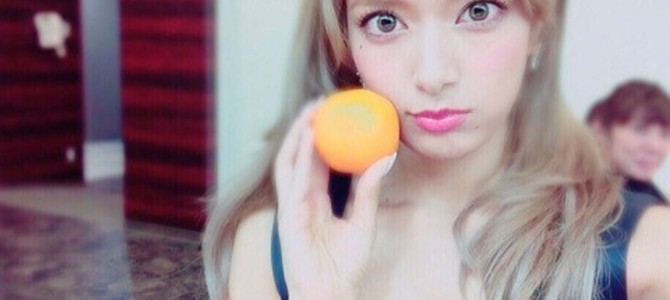 番組で躊躇なく体重計にのったローラ…気になる芸能人たちのリアルな体重公開