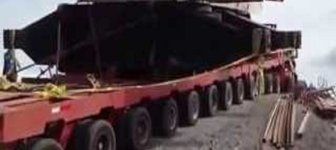 止めたくても止まらない。。世界最大のトラックで盛大にやらかしてしまった！