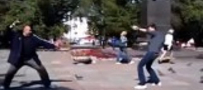 手からハトが出る！アホすぎるハトバトル