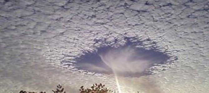 一度は見てみたい！スカイパンチという神々しい自然現象