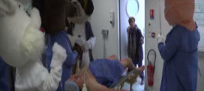 動物病院と思いきやそこは…！シュールなドッキリに考えさせられる