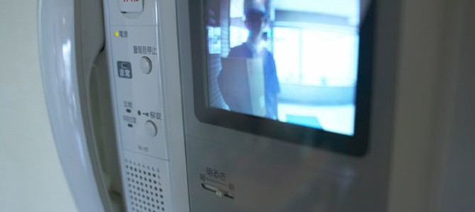 面倒だからとやりがちな「居留守」…実はかなり危険だとご存じですか？