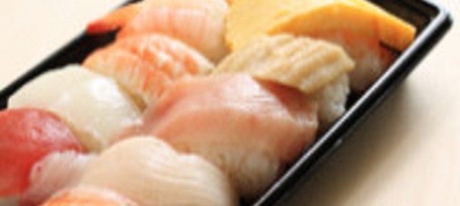 スーパーのパック寿司に革命が！みんなが待っていた便利な『あれ』とは？