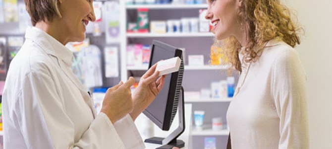 4月から薬剤師を指名できる!「かかりつけ薬剤師制度」。指名するとどんなサービスがあるの? 4月から薬剤師を指名できる!「かかりつけ薬剤師制度」。指名するとどんなサービスがあるの?