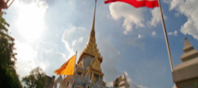 タイの徴兵検査…美女も参加をする会場の様子