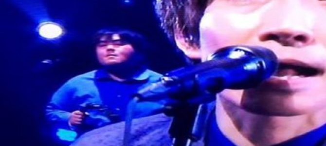 スピッツに新メンバー！？３年ぶりのMステで誰よりも目立っていた口笛の人は誰？