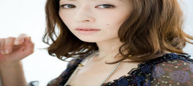 知られざる松雪泰子の私生活が…！あの人との2ショットがお似合いだと話題