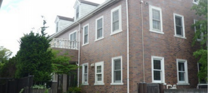 ヤフオクに破格の値段で売り出された豪邸。その理由が恐ろしすぎ