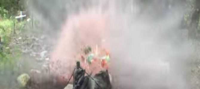 勝つのはスイカ？　それとも銃？