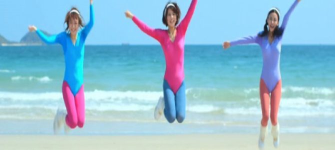 アジアファッションフェア」で、PRムービーのモデルが脇汗すごい