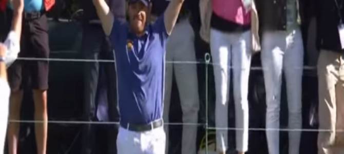 ボールが◯◯○に当たってホールに入ったホールインワン ボールが◯◯○に当たってホールに入ったホールインワン