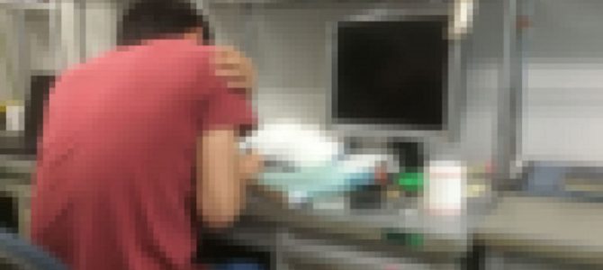 借金まみれの恐怖で研究者を断念する若者達