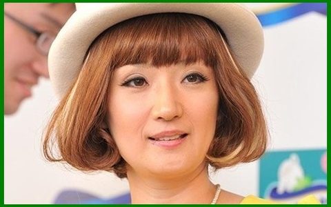 千秋が人生初の結婚式を挙げウエディングドレス姿披露