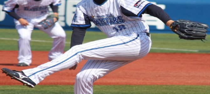 合成にしか見えない！構図が変わらないハマの番長、三浦大輔の自撮りが話題