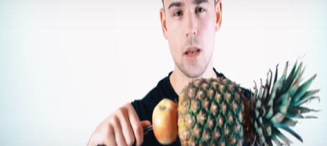 ドイツのイケメン歌手が歌う切なくてセクシーなPPAPにウットリする人続出