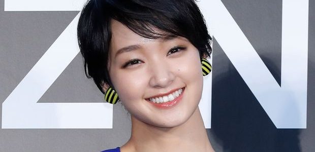 剛力彩芽インスタ投稿への批判続き「じゃあどんな投稿ならいいんだよ?」と閲覧者に意見 剛力彩芽インスタ投稿への批判続き「じゃあどんな投稿ならいいんだよ?」と閲覧者に意見