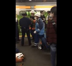 青梅線の昭島駅で人身事故「ボンって大きな音が聞こえた」