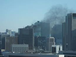 東京都港区新橋の高層ビルで火事
