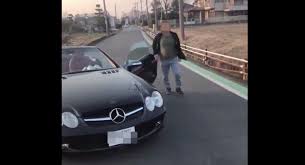 ベンツ逆走の危険運転動画