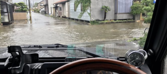 石川県七尾市でゲリラ豪雨が降り冠水
