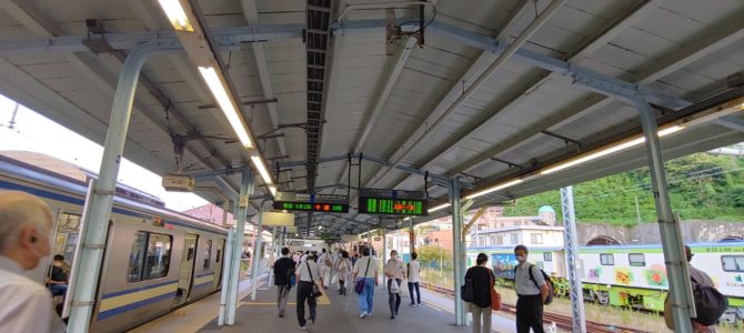 横須賀線の横須賀駅で人身事故