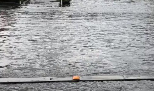 群馬県伊勢崎市でゲリラ豪雨が降り冠水