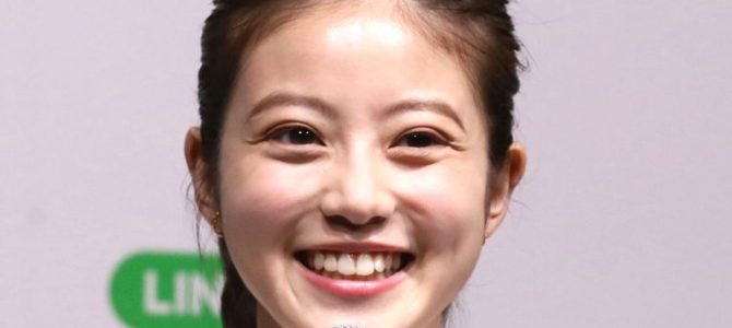 今田美桜の変化が話題！！自撮り風ショットに「誰かと思った」