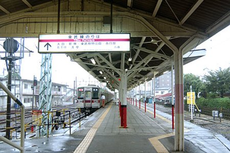 両毛線で人身事故