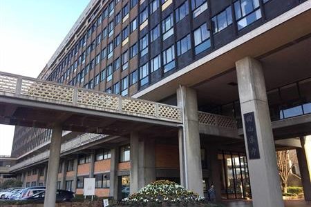 【鹿児島県熊毛地区】女性押し倒しキスの犯人・中学教諭の勤務先の学校名や場所はどこ? 【鹿児島県熊毛地区】女性押し倒しキスの犯人・中学教諭の勤務先の学校名や場所はどこ?