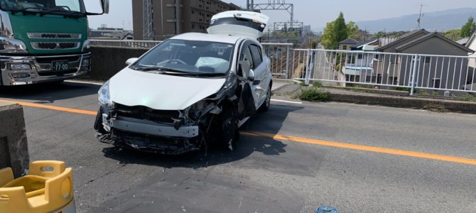 尼宝線　尼崎市南武庫之荘付近で事故