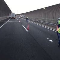 東京外環道 外回り 草加IC付近で事故