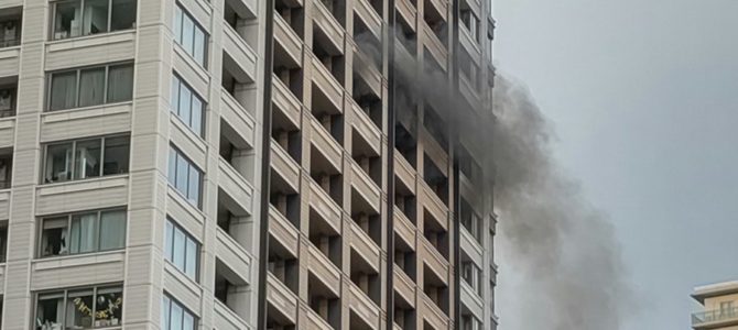 東京都品川区　山手線 五反田駅付近で火事