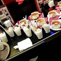 スイパラ、グッズ目当ての食べ残し問題に｢食べ残すんならグッズは返してもらう｣