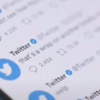 ツイッター、「認証バッジ」の有料提供を停止！「日本人のなりすましも取り締まって欲しい」