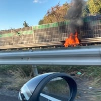 名阪国道　福住IC-針IC付近で車両火災