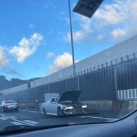 東名高速　大井松田IC～鮎沢PAで事故