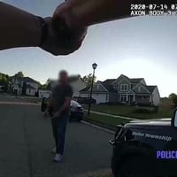 【大阪・八尾市】警官発砲で逃亡中の男性死亡、ネットで警官への批判殺到