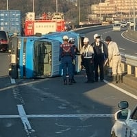 国道6号線 茨城県土浦市虫掛 小野線跨道橋付近で事故 国道6号線 茨城県土浦市虫掛 小野線跨道橋付近で事故