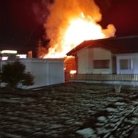 山梨県南アルプス市桃園で火事