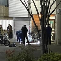 神戸の宝石店にハンマーを持った男が強盗、店内の物を奪い逃走