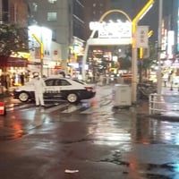 愛知県名古屋市中区栄 プリンセス大通で歩道陥没? 愛知県名古屋市中区栄 プリンセス大通で歩道陥没?